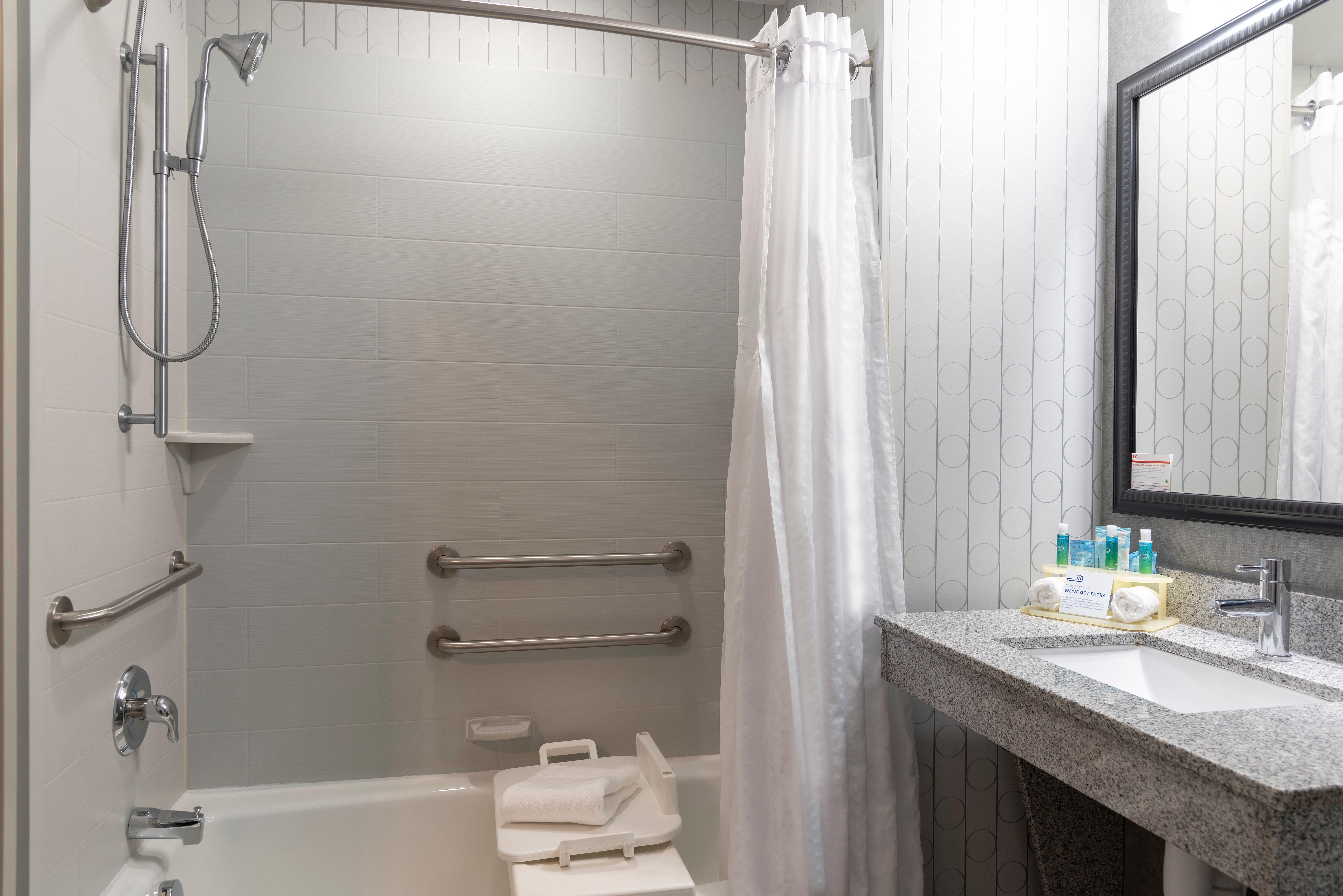 Holiday Inn Express & Suites Columbus - Polaris, An Ihg Hotel Exterior foto