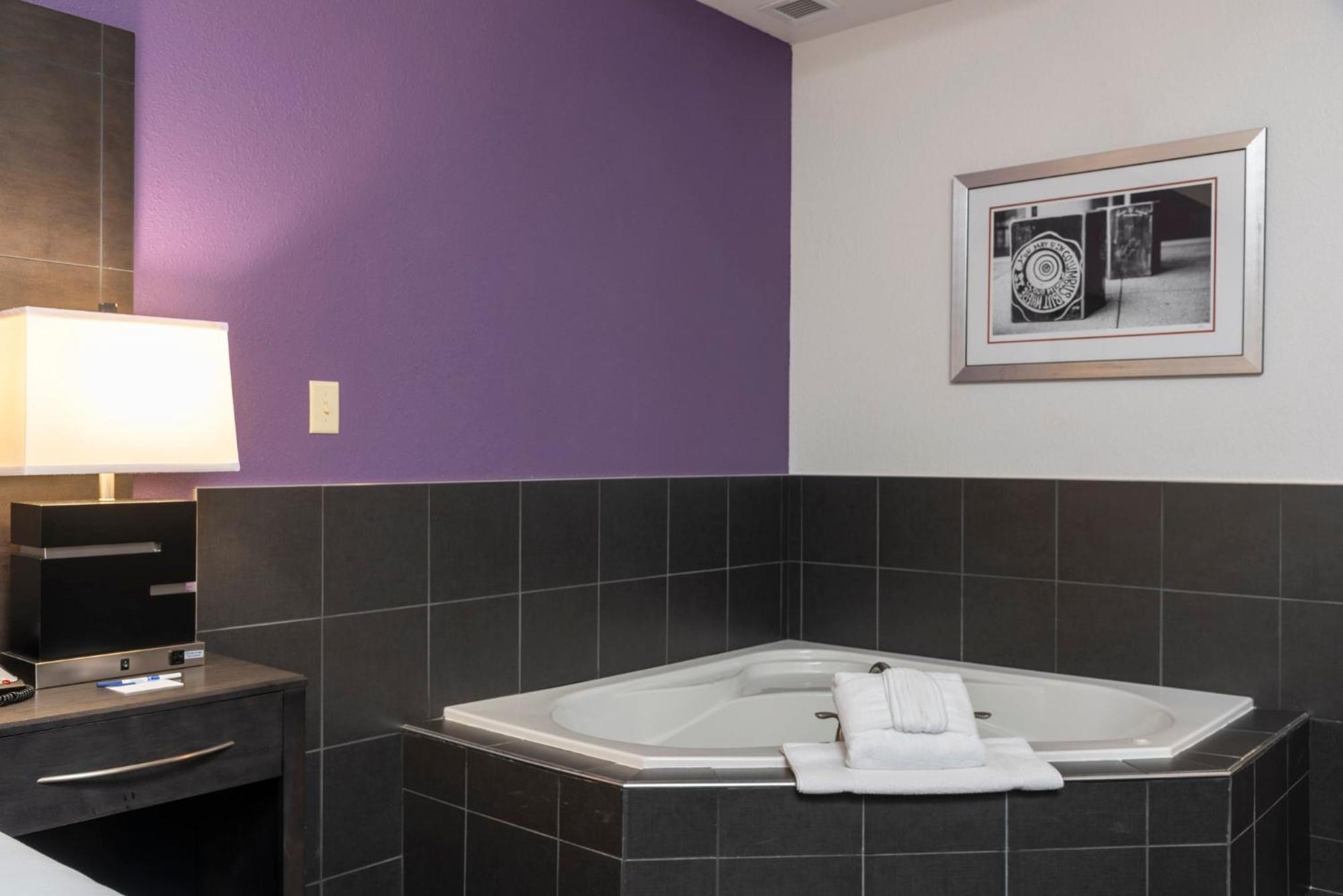 Holiday Inn Express & Suites Columbus - Polaris, An Ihg Hotel Exterior foto